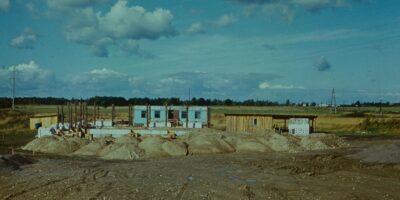 Bensiinijaama ehitus Tartu maanteel Jüris